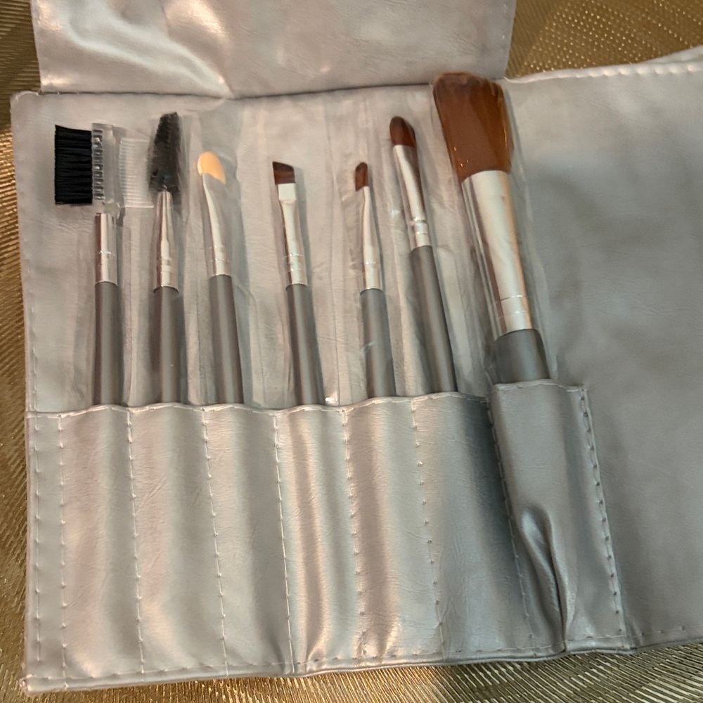 Silver Makeup Brush Set